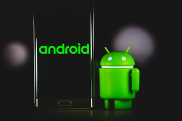 Read more about the article What To Choose Android Or IOS?
